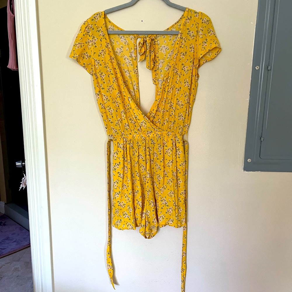 Yellow Flower Romper American Eagle Backless